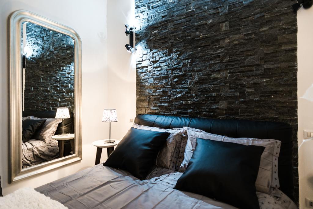 Trevi & Pantheon Luxury Rooms Róma Szoba fotó